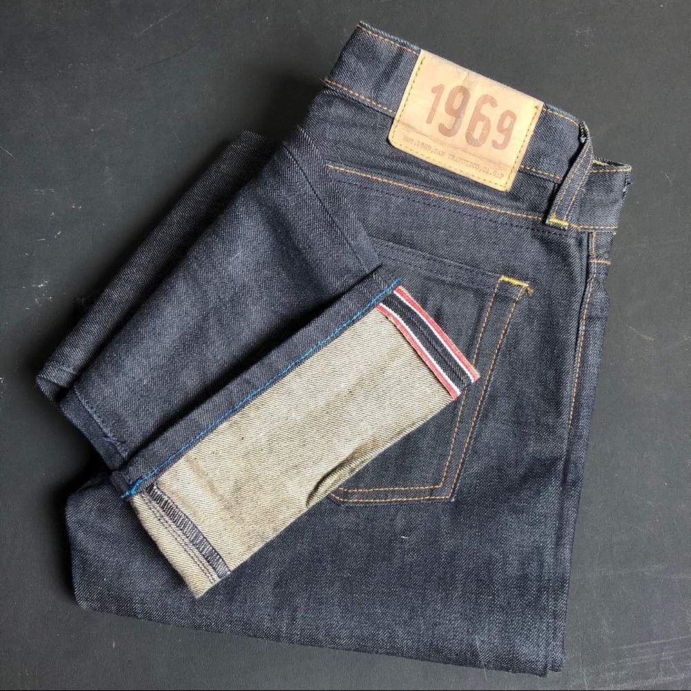 Gap Straight Fit Selvedge dark denim jeans 29wx31L